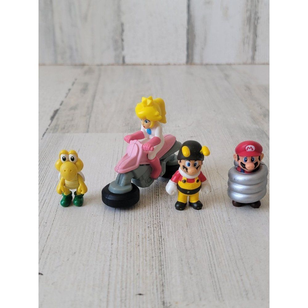 Mario Bros Princess Peach Koopa Troopa‎ playset toy figure collectible